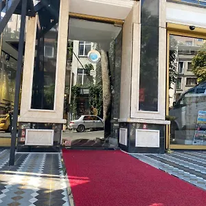 The Hermes Park Hotel